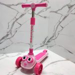 اسكوتر مضيى مع مسيقى